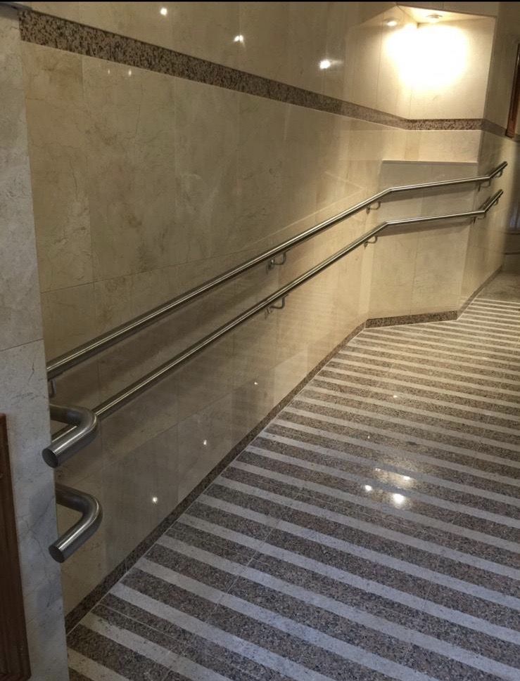 Pasamanos de aluminio